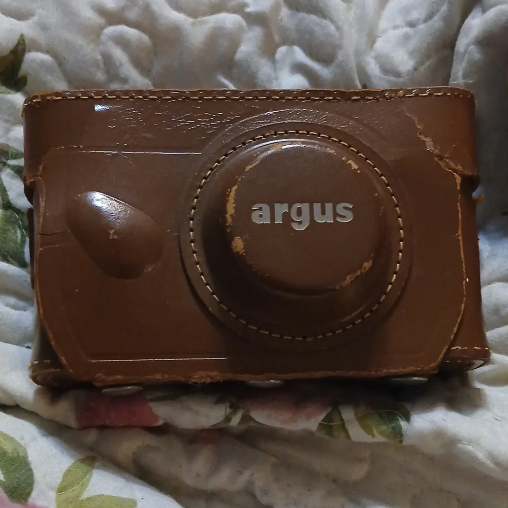 Argus Vintage Camera Black and Silver (Perfect Condition)